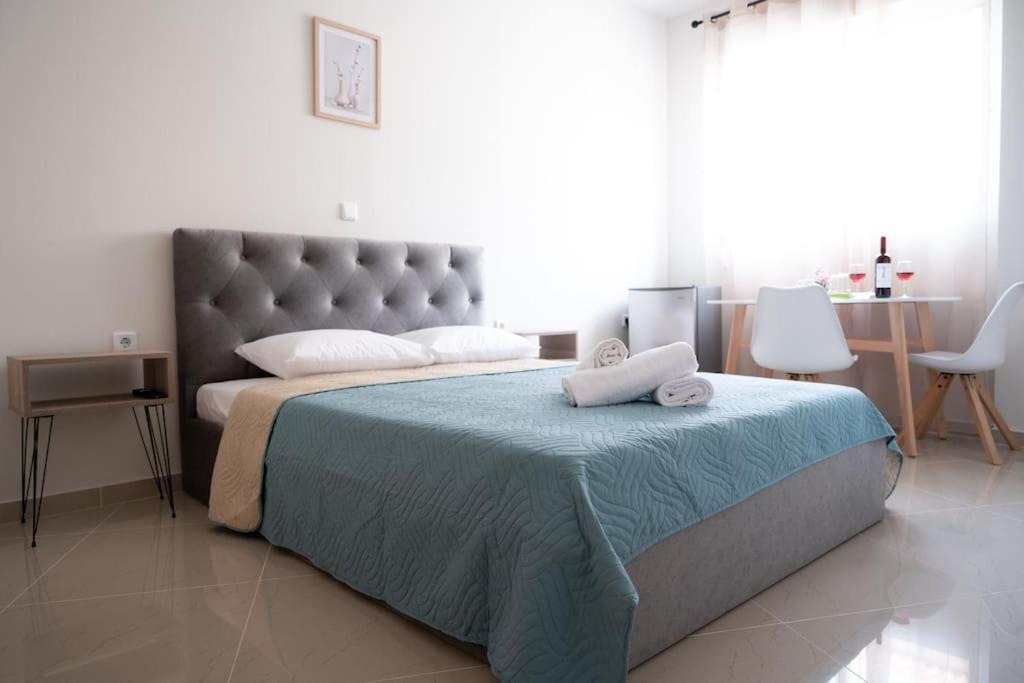 Anesis Airport Rooms 102 Koropíon Dış mekan fotoğraf
